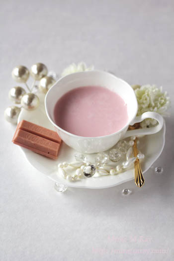 キットカットミニオトナの甘さストロベリーと苺ミルク-1