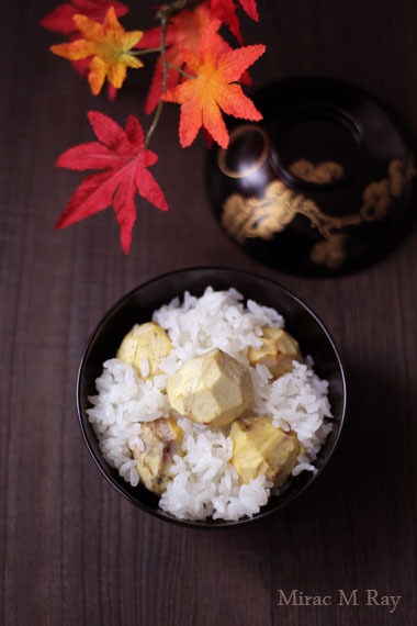 秋の味覚もち米入り栗ご飯