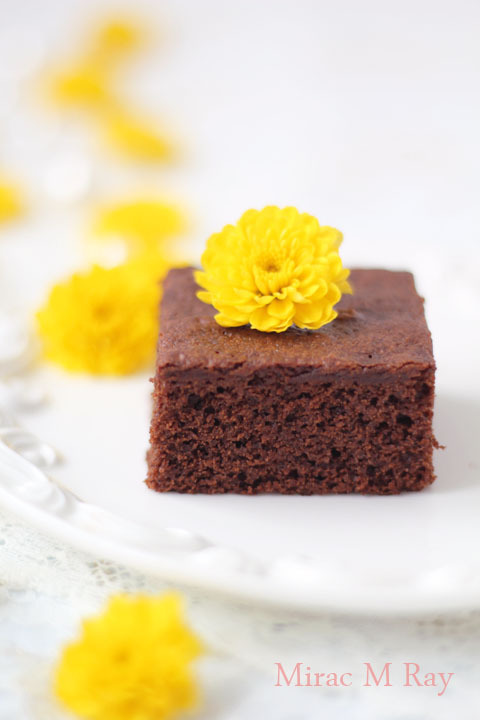 【レシピ】チョコレートブラウニー　濃厚しっとりふんわり柔らかくややねっとりで穏やかな甘さのケーキver.